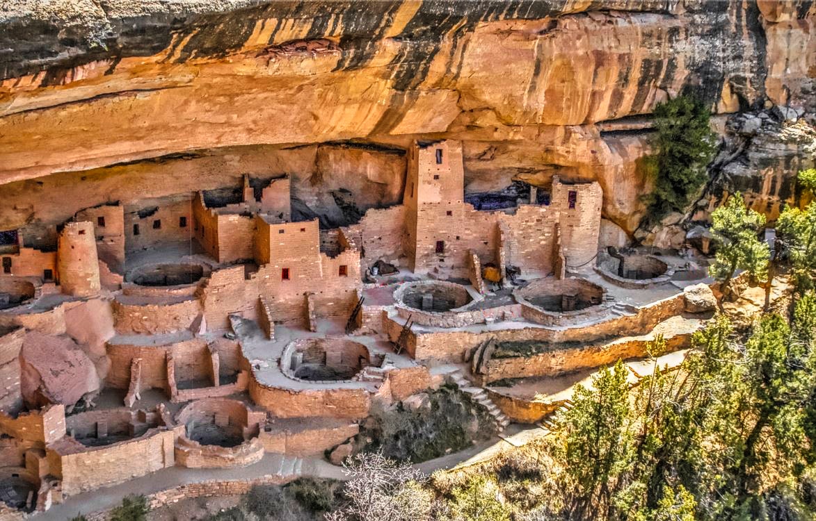 Mesa Verde cliff dwellings near Cortez, Colorado